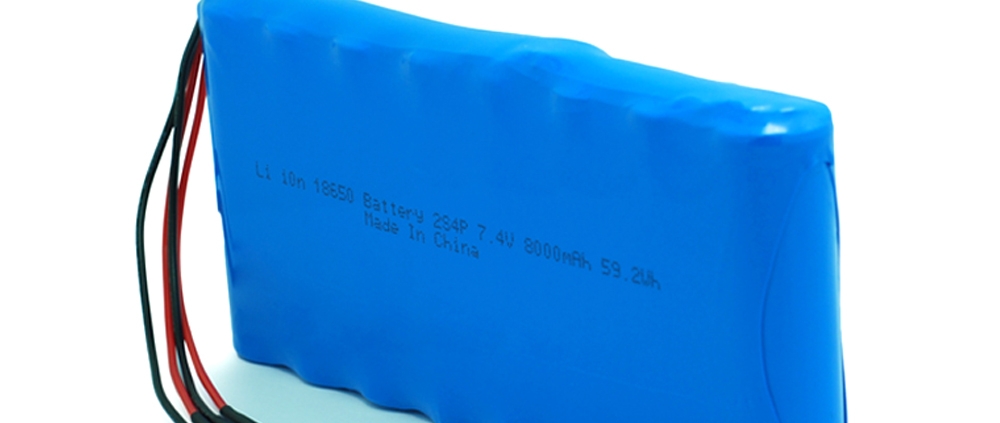 7.4V lithium 18650 battery