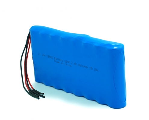 7.4V lithium 18650 battery