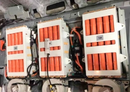 Hybrid-car-battery