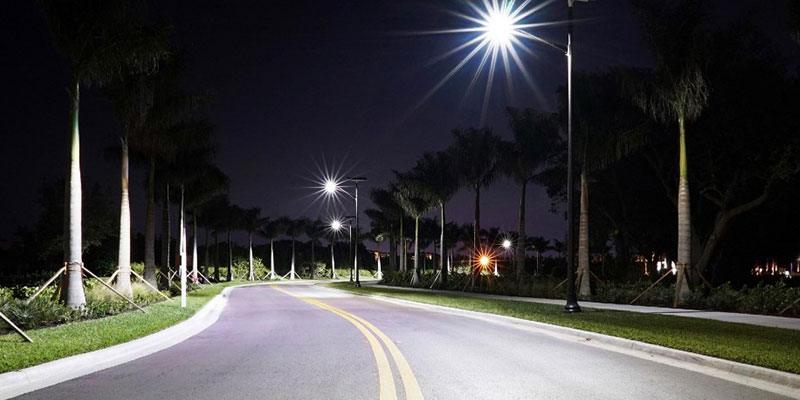 street-light-battery