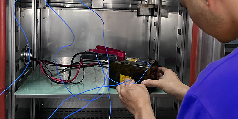 LiFePO4 emergency light battery 12.8V 12Ah in 100°C thermal chamber high temperature battery test