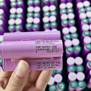 Samsung INR18650-35E 3400mAh 18650 cell for GPS locator battery - top and side view