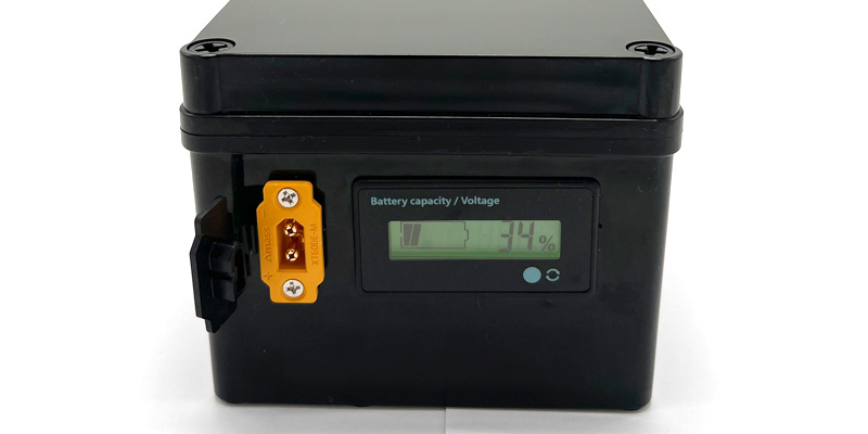 Built-in 18A resettable fuse and advanced Battery Management System (BMS) for safe outdoor motorized equipment power