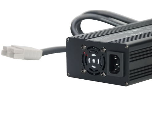 29.2V 20A 584W LiFePO4 battery charger front view