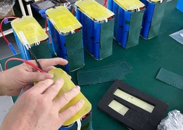 Internal 4S 18650 LiFePO4 cell configuration with BMS board during battery pack assembly