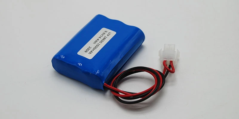 9.6V LiFePO4 battery pack connector and wiring for exit sign replacement